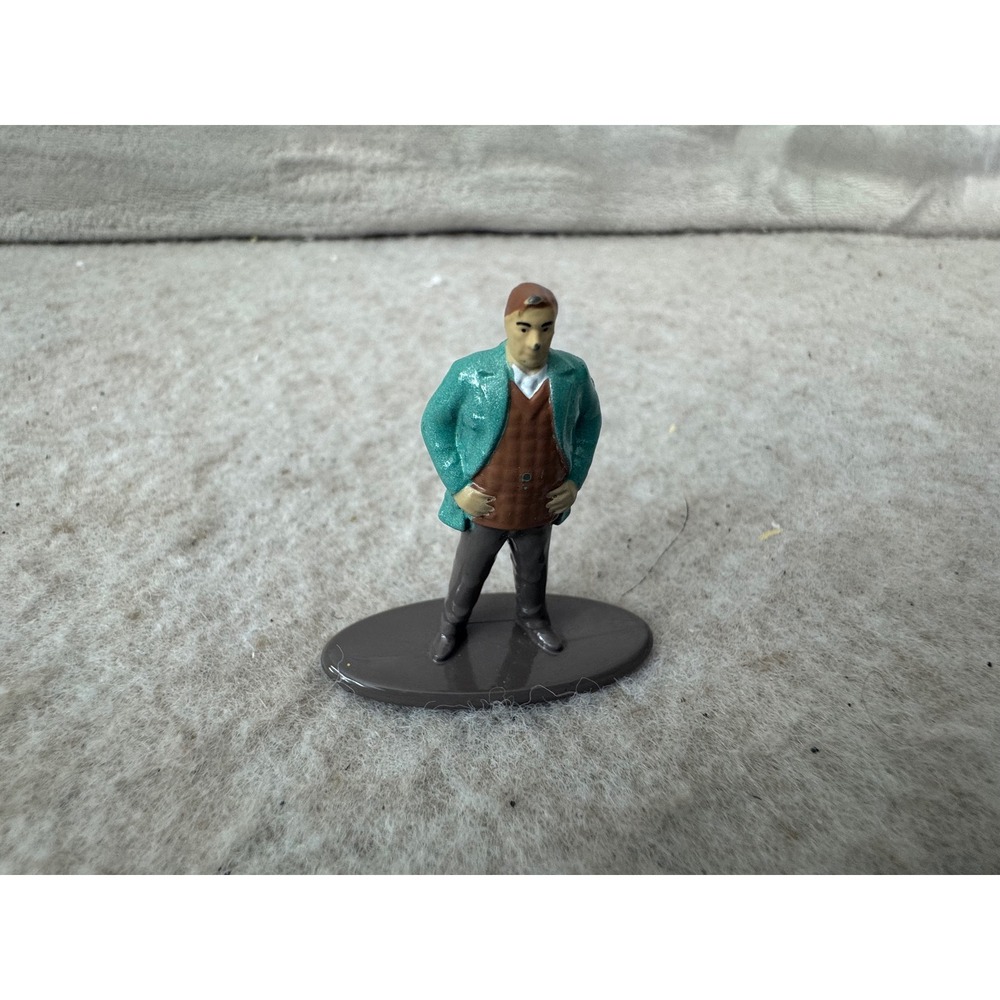 Harry Potter WBEI 2017 Miniature Figure Man in Teal Coat NO.98842 Collectible